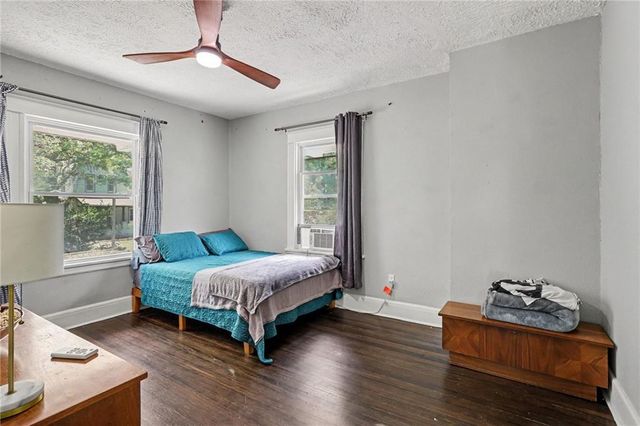 3212 Campbell Street, Kansas City, MO 64109