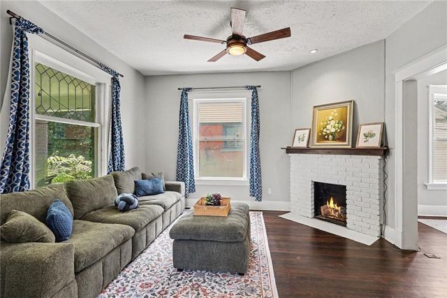 3212 Campbell Street, Kansas City, MO 64109