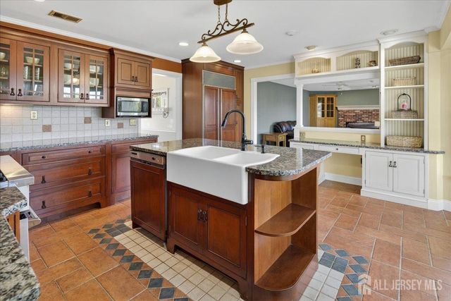 53 wexford Drive, South Brunswick, NJ 08852