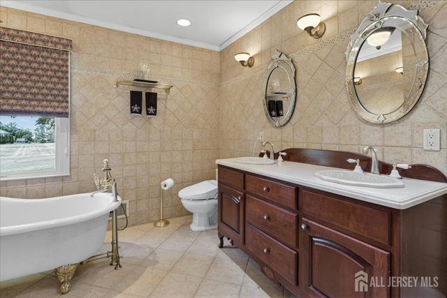 53 wexford Drive, South Brunswick, NJ 08852