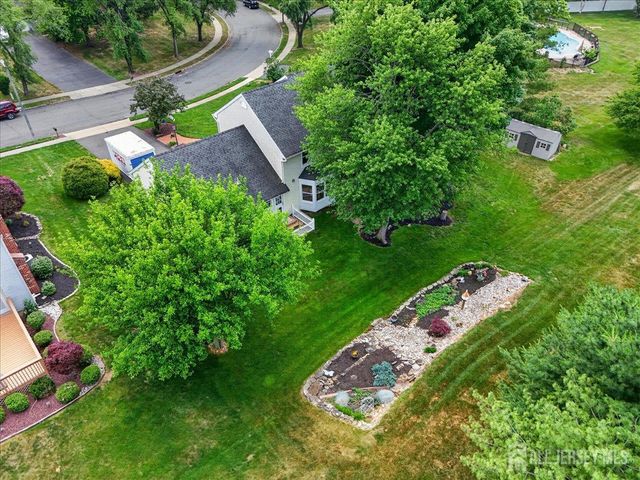 53 wexford Drive, South Brunswick, NJ 08852