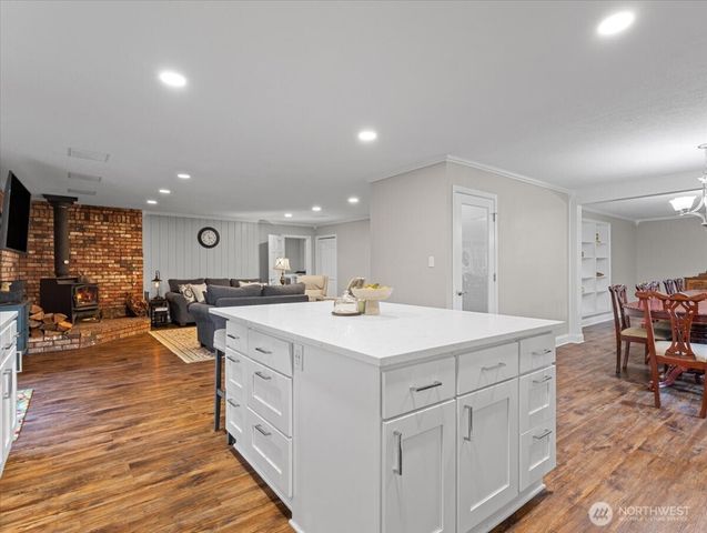 4154 MT Brynion Rd, Kelso, WA 98626