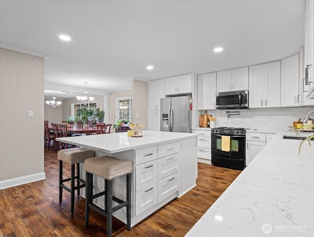 4154 MT Brynion Rd, Kelso, WA 98626