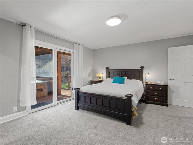 4154 MT Brynion Rd, Kelso, WA 98626