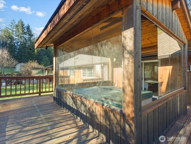 4154 MT Brynion Rd, Kelso, WA 98626