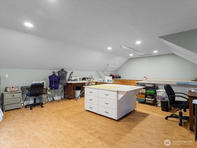 4154 MT Brynion Rd, Kelso, WA 98626