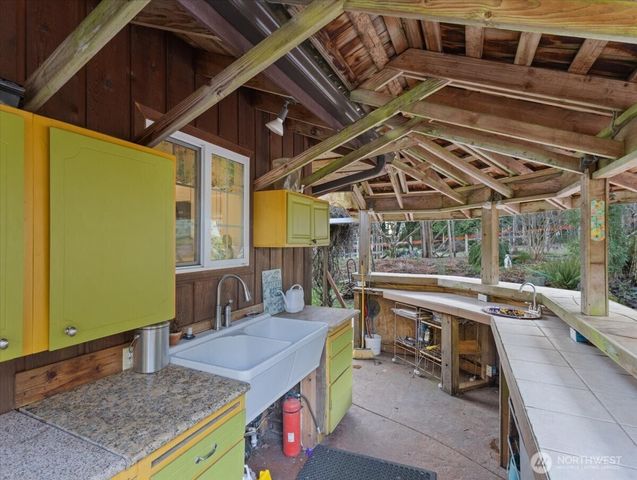 4154 MT Brynion Rd, Kelso, WA 98626