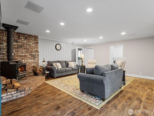 4154 MT Brynion Rd, Kelso, WA 98626