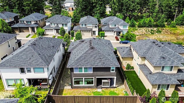 24045 SE 258th Way, Maple Valley, WA 98038
