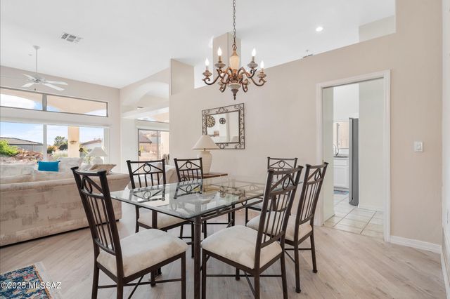 3445 S Abrego Drive, Green Valley, AZ 85614