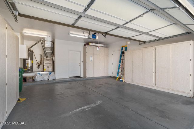 3445 S Abrego Drive, Green Valley, AZ 85614