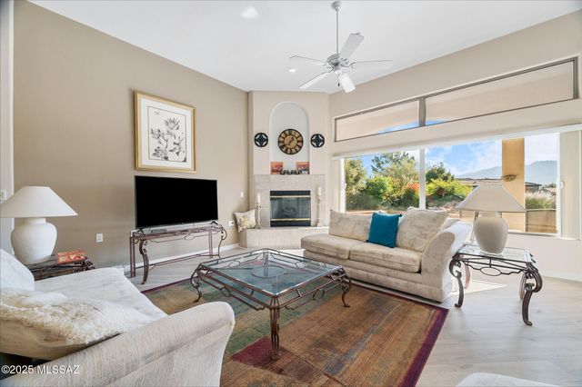 3445 S Abrego Drive, Green Valley, AZ 85614