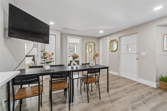 4906 W CLEVELAND STREET, Tampa, FL 33609