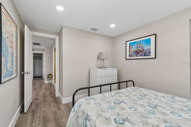 4906 W CLEVELAND STREET, Tampa, FL 33609