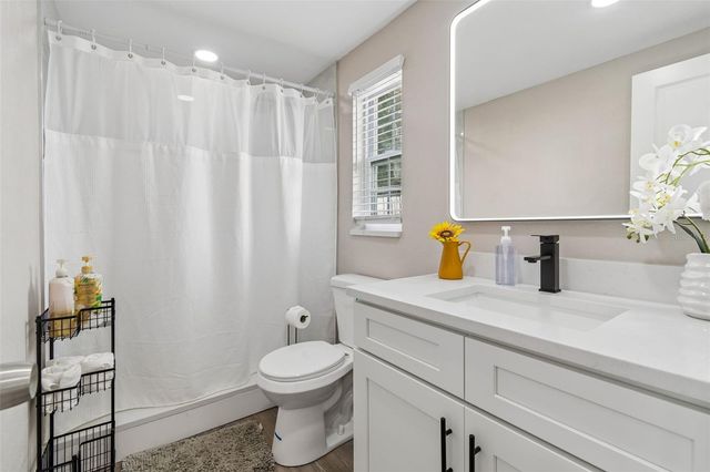 4906 W CLEVELAND STREET, Tampa, FL 33609