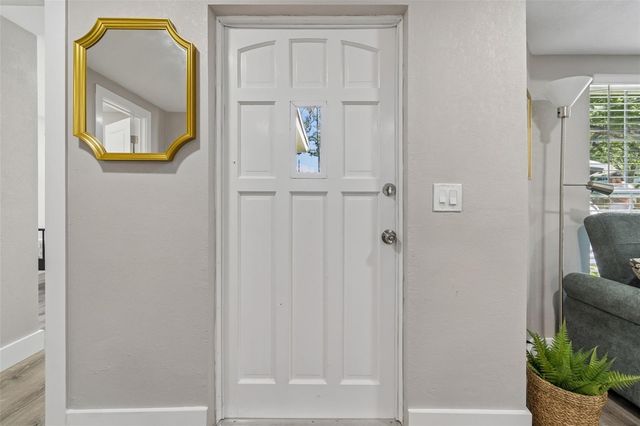 4906 W CLEVELAND STREET, Tampa, FL 33609
