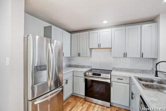 323 Moselle, San Antonio, TX 78237