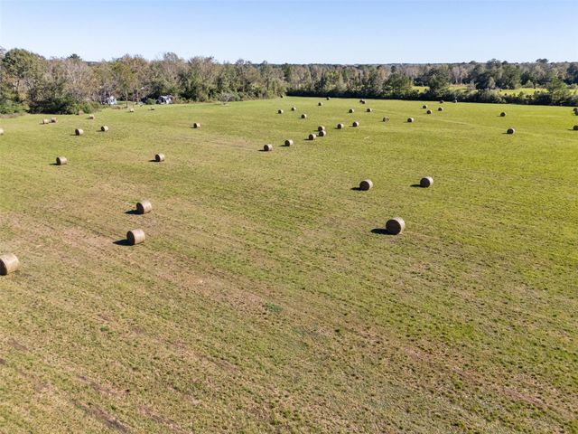 15255 Highway 105, Cleveland, TX 77327