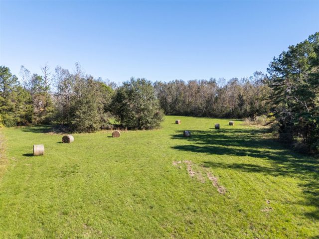 15255 Highway 105, Cleveland, TX 77327