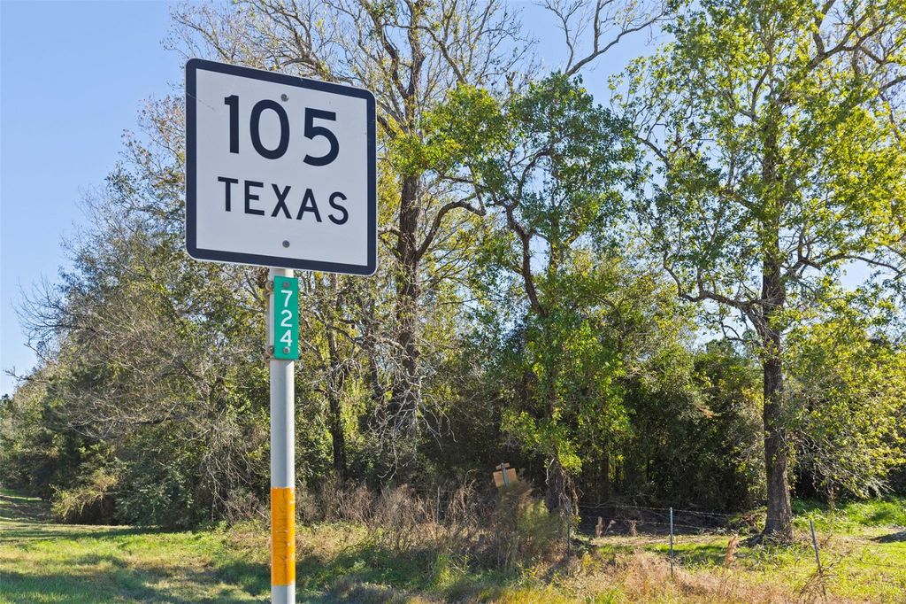 15255 Highway 105, Cleveland, TX 77327