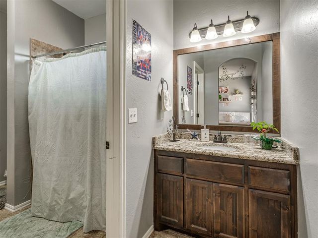 5708 SE 148th Street, Oklahoma City, OK 73165