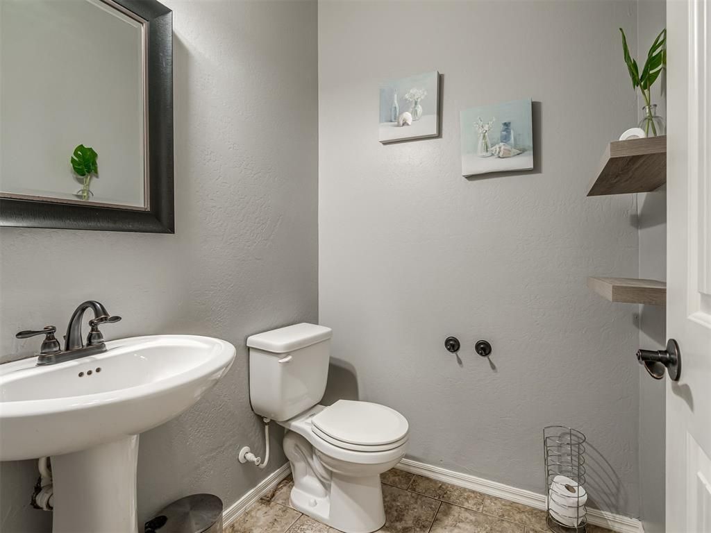 Image 20 of property listing at 5708 SE 148th Street, Oklahoma City, OK 73165