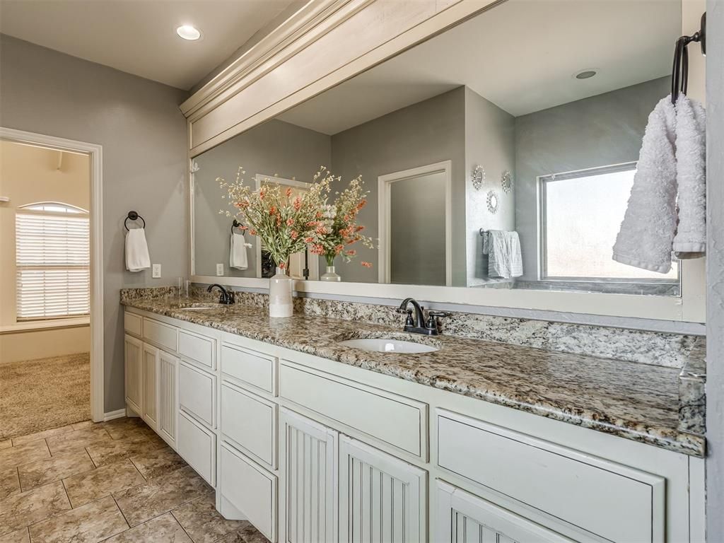 Image 26 of property listing at 5708 SE 148th Street, Oklahoma City, OK 73165