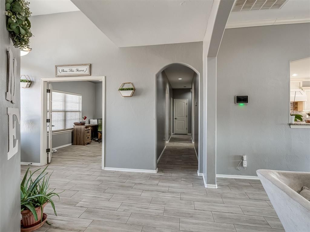 Image 31 of property listing at 5708 SE 148th Street, Oklahoma City, OK 73165