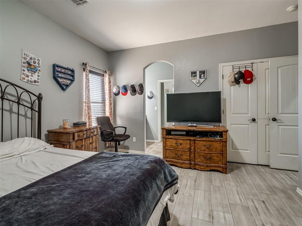 Image 38 of property listing at 5708 SE 148th Street, Oklahoma City, OK 73165