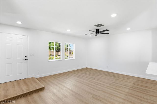 3471 One Nation Avenue, Las Vegas, NV 89121