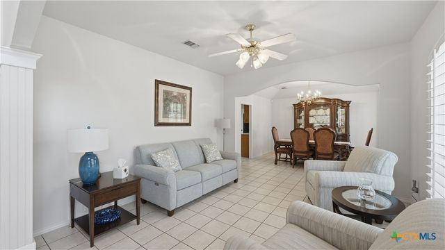 449 Hunters Trophy, New Braunfels, TX 78132