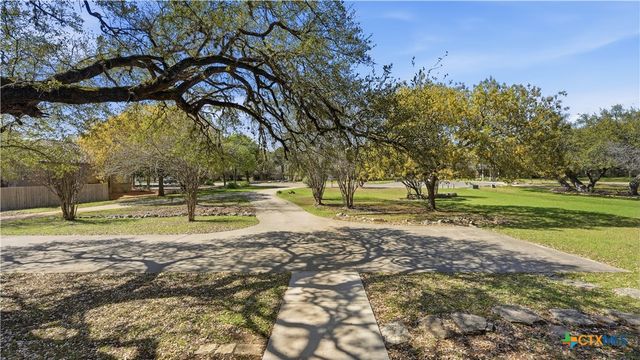 449 Hunters Trophy, New Braunfels, TX 78132