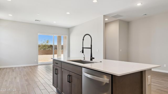 2611 W Satinwood Drive, Phoenix, AZ 85045