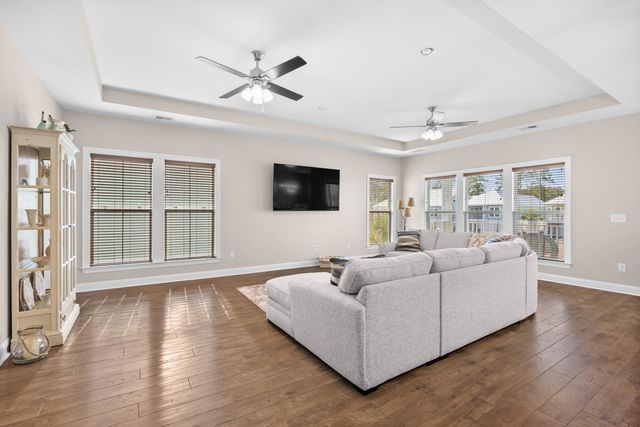 527 Chanted Dr., Murrells Inlet, SC 29576