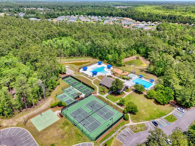 527 Chanted Dr., Murrells Inlet, SC 29576