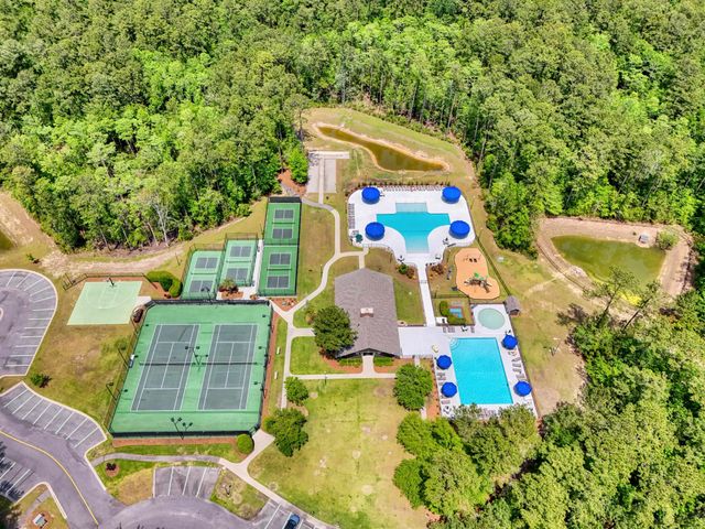 527 Chanted Dr., Murrells Inlet, SC 29576