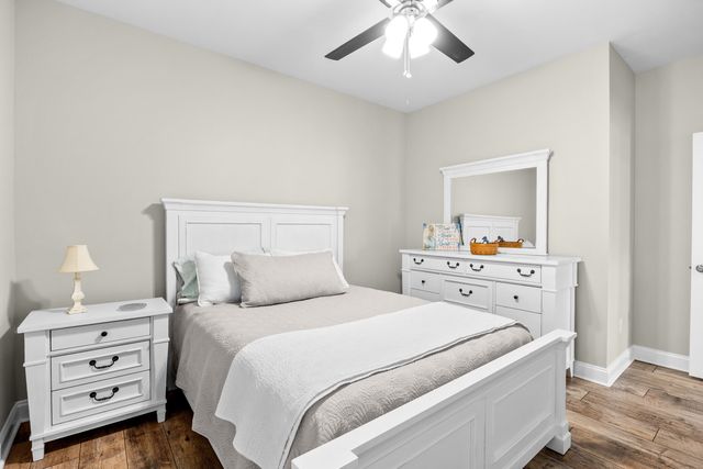 527 Chanted Dr., Murrells Inlet, SC 29576