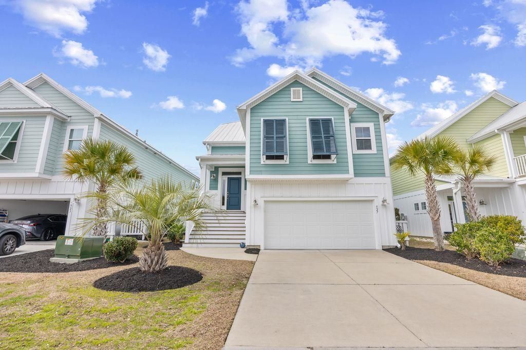 527 Chanted Dr., Murrells Inlet, SC 29576