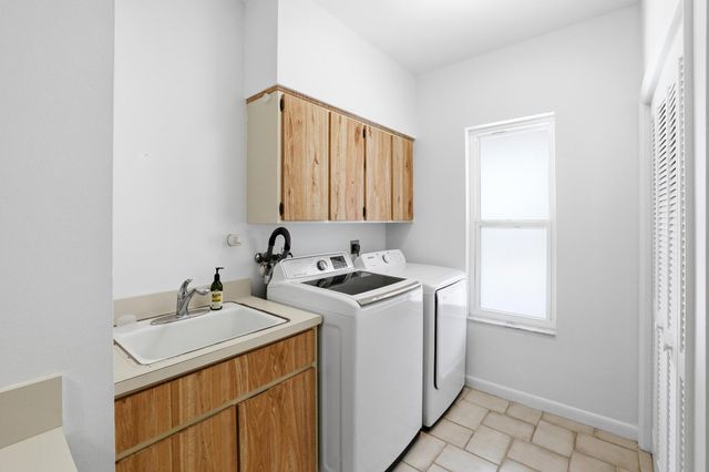 8785 Thousand Pines Circle, West Palm Beach, FL 33411