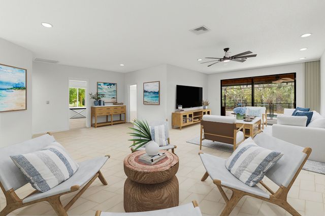 8785 Thousand Pines Circle, West Palm Beach, FL 33411