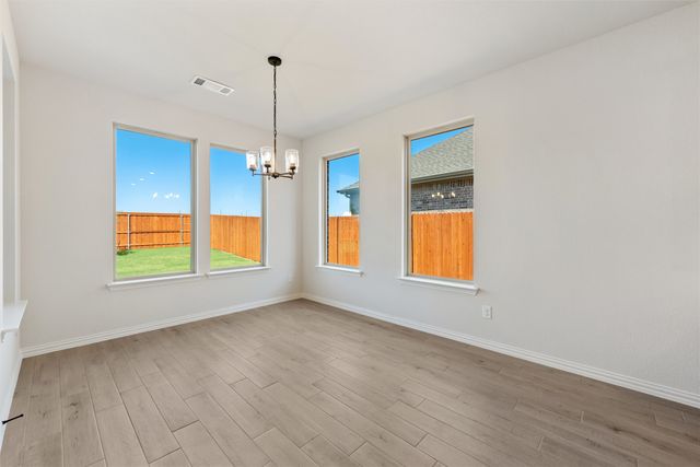 517 Pickett Creek Drive, Aledo, TX 76008