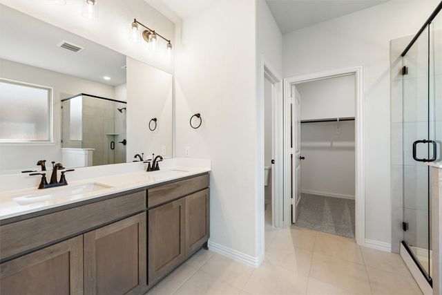 517 Pickett Creek Drive, Aledo, TX 76008