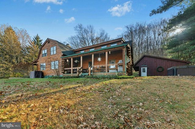 3980 LEHNENBERG RD, Riegelsville, PA 18077