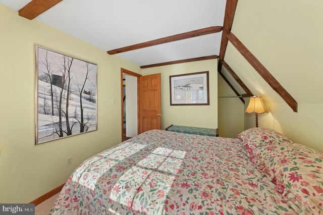 3980 LEHNENBERG RD, Riegelsville, PA 18077