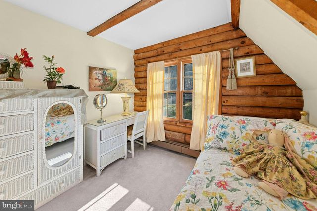 3980 LEHNENBERG RD, Riegelsville, PA 18077