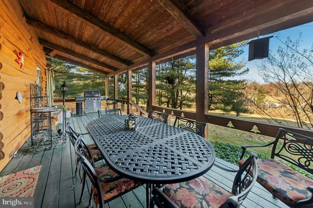 3980 LEHNENBERG RD, Riegelsville, PA 18077