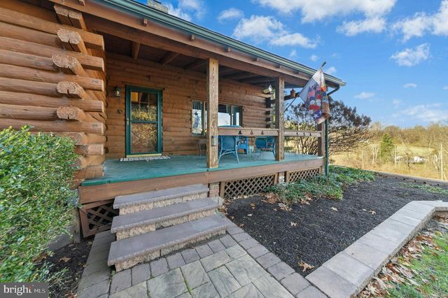 3980 LEHNENBERG RD, Riegelsville, PA 18077