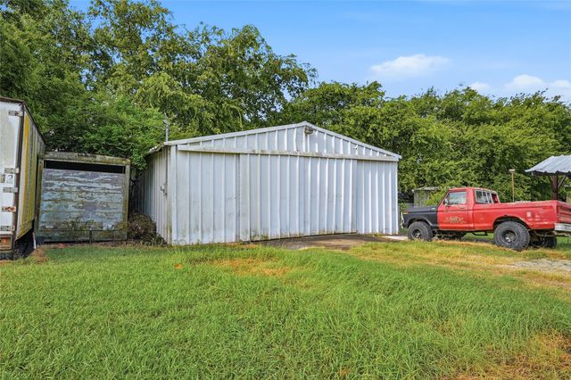 505 Aaron Lane, Southmayd, TX 75092