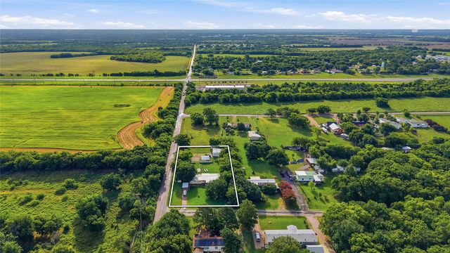 505 Aaron Lane, Southmayd, TX 75092