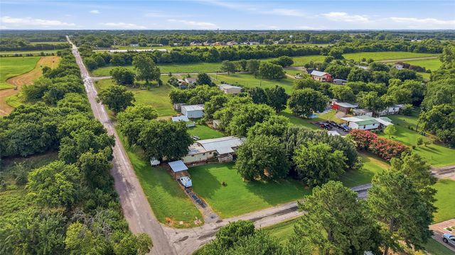 505 Aaron Lane, Southmayd, TX 75092